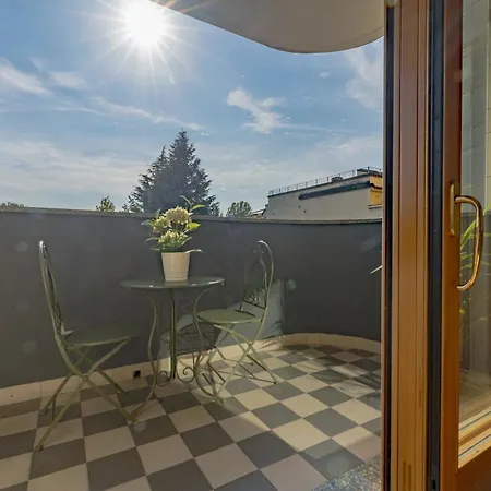 Appartamento Porta Romana Di Charme *