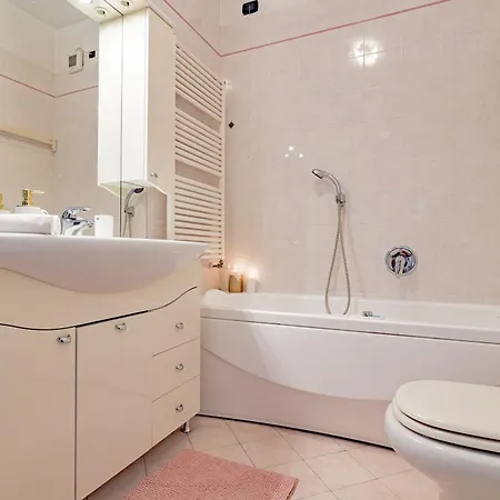 Apartment Porta Romana Di Charme Milan